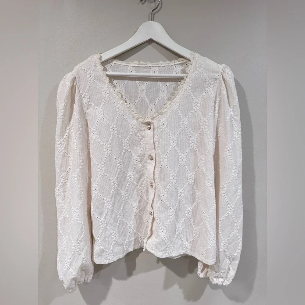 SHEIN Ivory Lace Button-Up Blouse - Picture 2 of 6